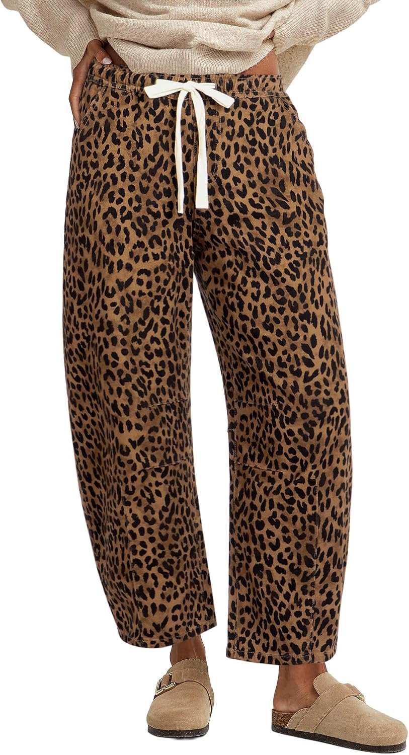 Women's Leopard Print Barrel Jeans - High Waisted Pull On Cropped Wide Leg Stretch Denim for Autumn - Small