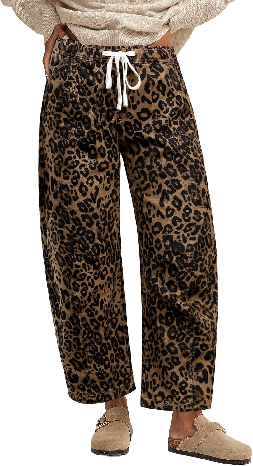 Women's Leopard Print Barrel Jeans - High Waisted Pull On Cropped Wide Leg Stretch Denim for Autumn - Small